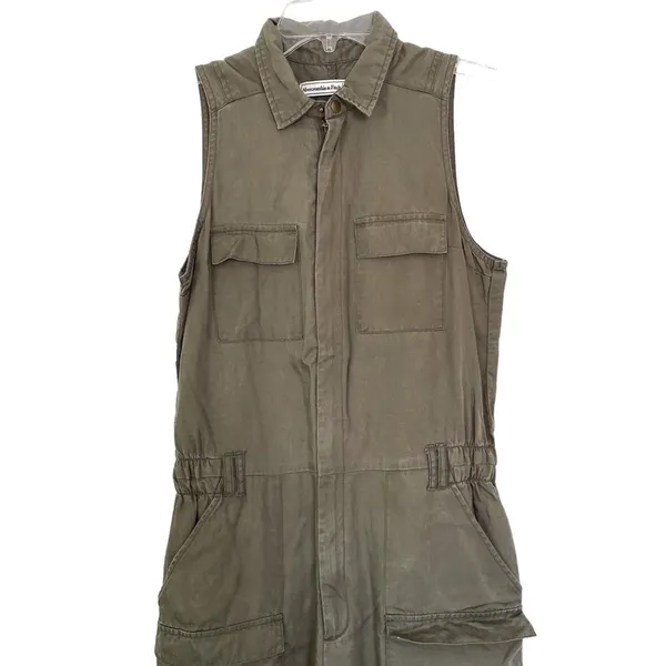 Abercrombie Fitch Green Sleeveless Utility Jumpsuit Small Tall - Image 5