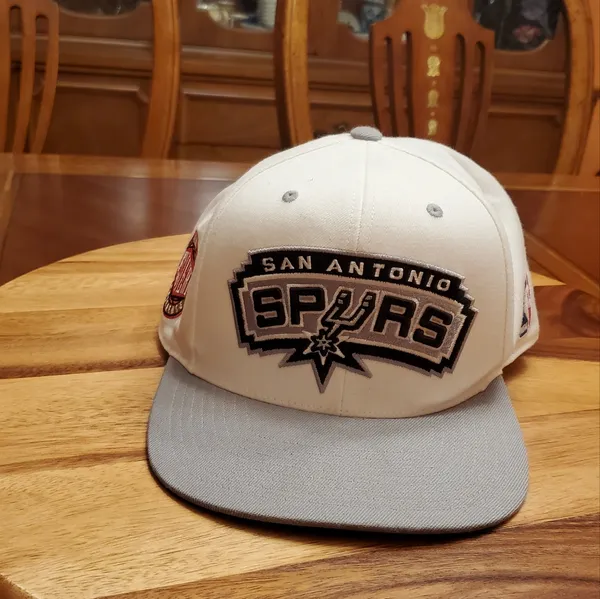 Mitchell & Ness San Antonio Spurs - Image 2