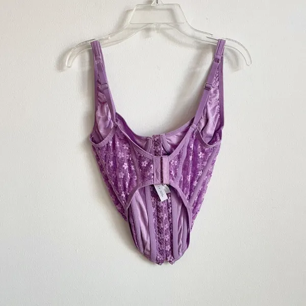 Size S Purple Lace Floral Hook Corset Top - Image 3