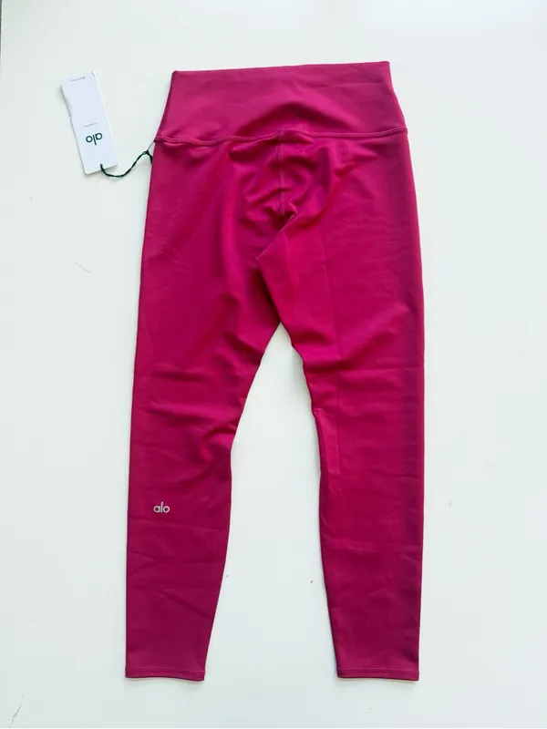 NWT Alo Yoga 7/8 High Waisted Airlift Leggings - Lipstick Red Size Large - Image 6