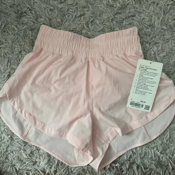 Lululemon Track That High-Rise Lined Shorts 3” - Image 3