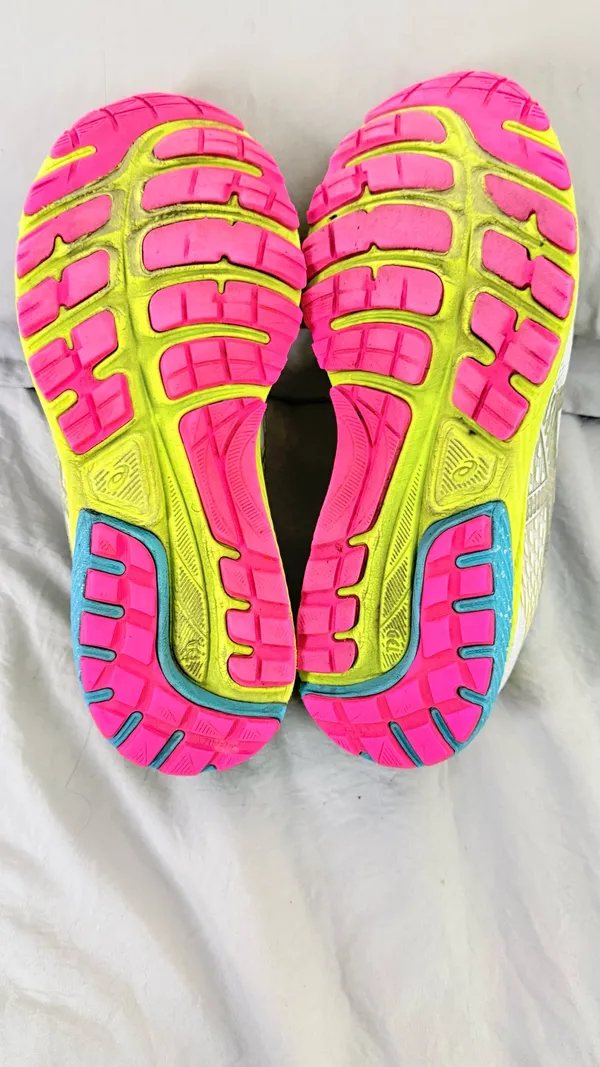 ASICS Women's Gel-Cumulus 22 Road Running Shoes Women’s Size 8.5 - Image 7