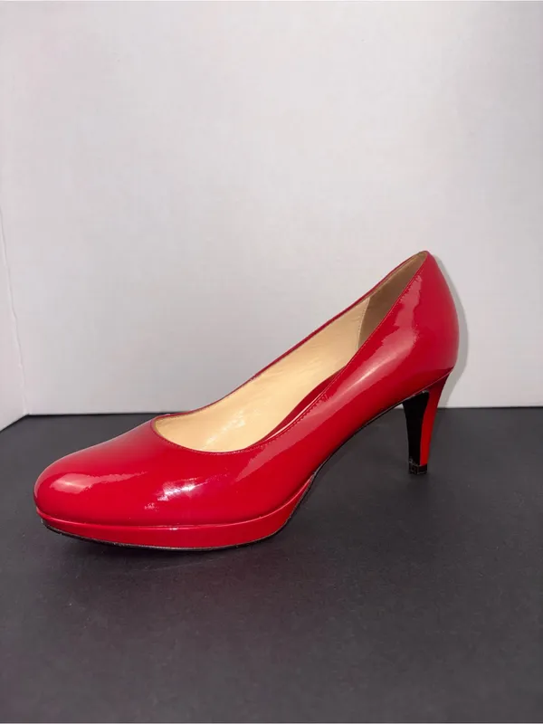 Cole Haan Classic Red Patent Women's heels pumps - Image 3