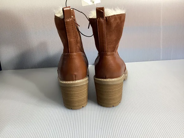 Universal Threads Cognac Faux Fur Ankle Boots - Size 11 - Image 3