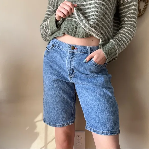 Wrangler Blue Denim Jorts - Image 6