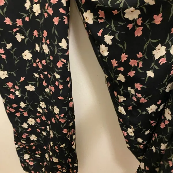 Lulus Women’s Sleeveless Tank Jumpsuit M Medium Black Print Floral Chest 38” - Image 2