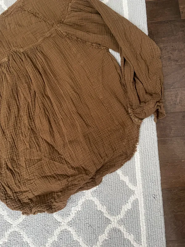 We The Free forest green oversized soft linen long sleeve Henley flowy top - Image 11