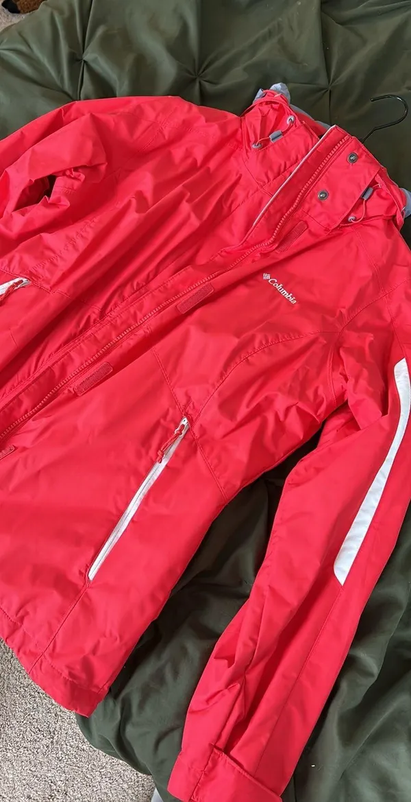 Columbia Ski Jacket - Image 2