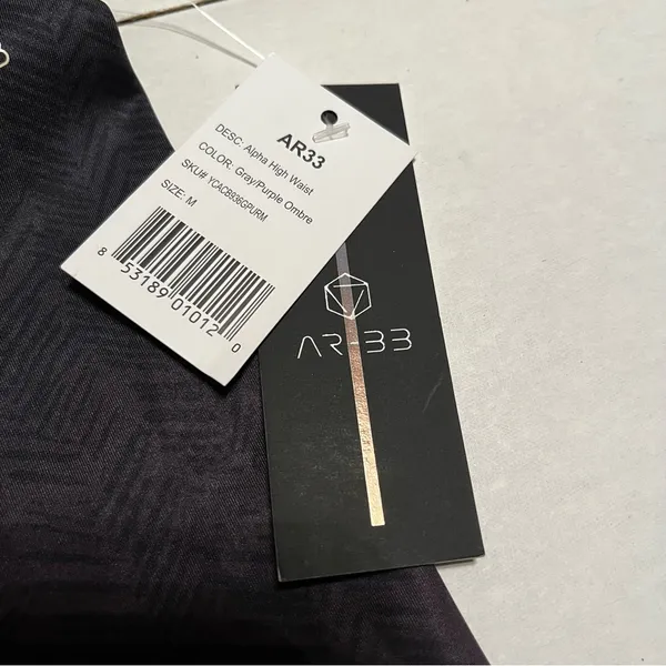 AR-33 Alpha High Waist Gray Purple Ombré Womens‎ SZ Medium Athletic Leggings NEW - Image 6