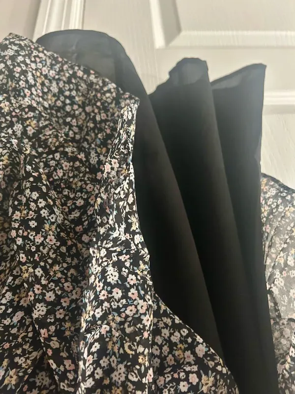 Vine Tree Black Floral Ruffle Cut out Dress Size Large - Image 7