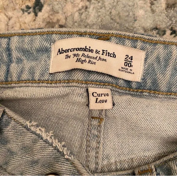 Abercrombie Curve Love 90s relaxed jean - Image 3