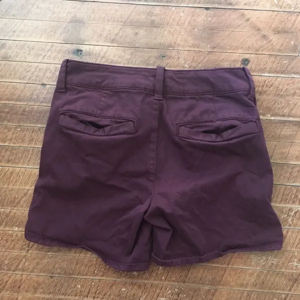 American Eagle Midi stretch maroon shorts - Image 5