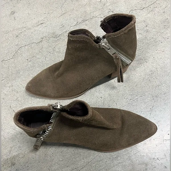 Steve Madden 8 point brown suede ankle boot - Image 2