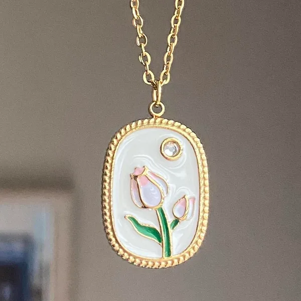 Handmade gold tone stainless steel cute chic tulip necklace🌷🩷 - Image 2