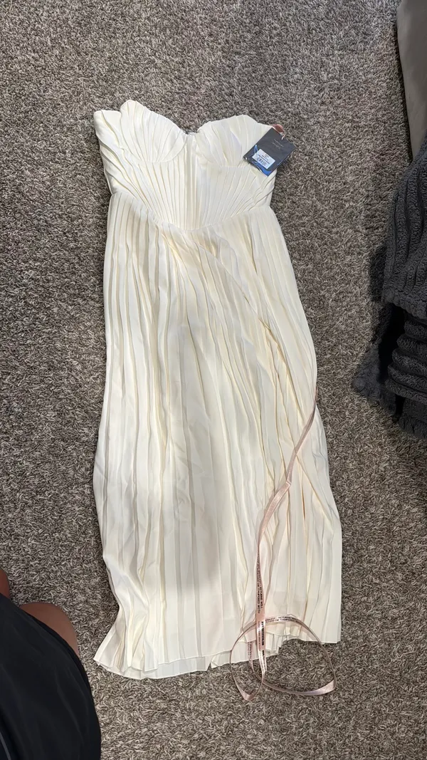 House of CB Dress - Image 6