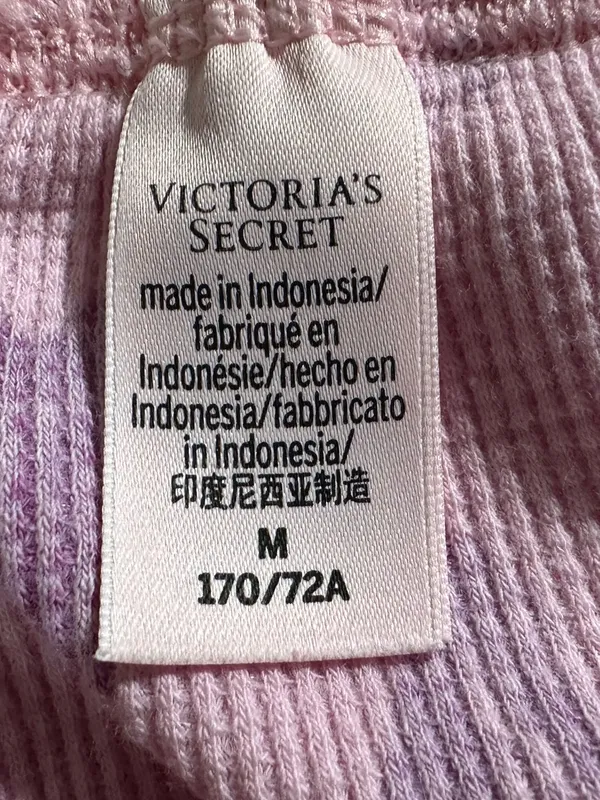 Victoria's Secret Pink Thermal Shorts Pajama Set size Medium - Image 13