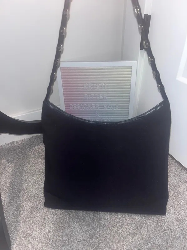 Salvatore Ferragamo Black Canvas Bag Chain Link Shoulder - Image 3