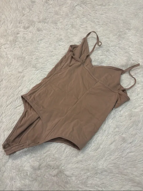 Everlane beige bodysuit M - Image 2