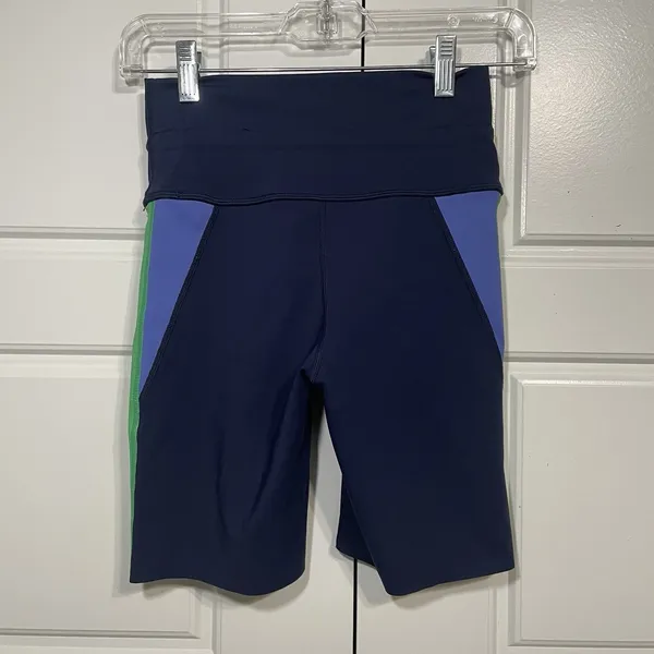 Offline by Aerie Multicolor Blue Real Me Hi-Rise 6" Inseam Bike Shorts Size‎ M - Image 5