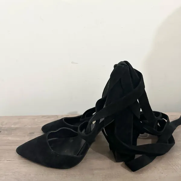 STEVE MADDEN bryony suede black point toe heels lace up elegant 5.5 - Image 3