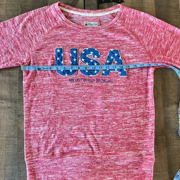 Disney Parks USA Epcot World Showcase Sweatshirt - Image 5