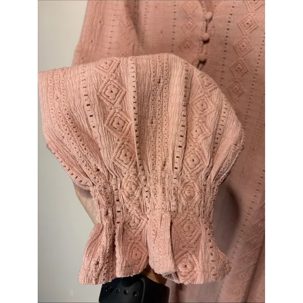 Frye Blush Pink Eyelet Peasant Boho Aztec Print Textured Buttons Blouse SZ L - Image 6