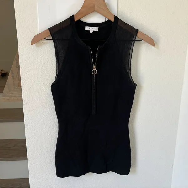 REISS Lila Sleeveless Zip Neck Top in Black - Image 3