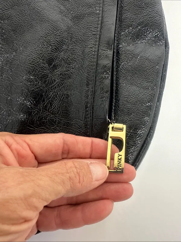 Pinky Black Leather Hobo Bag with Gold Hardware - Image 3