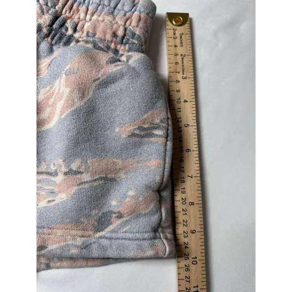 Darc Sport SHE Limited Edition Tiger Camo Sweat Shorts Grey Peach Small 10/500 - Image 7