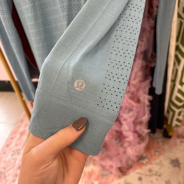 Lululemon Top  - Image 2