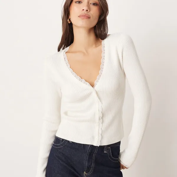 Abercrombie & Fitch lace panel detail ribbed cardigan in cream - Image 2
