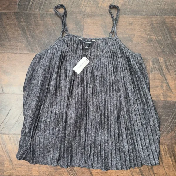 (3/$40 Item) Banana Republic Summer Tank NWT - Image 4
