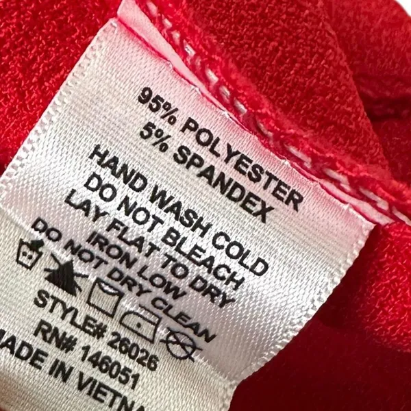 Monteau Red Sleeveless Blouse Women Top Size Large | 58-17 - Image 5