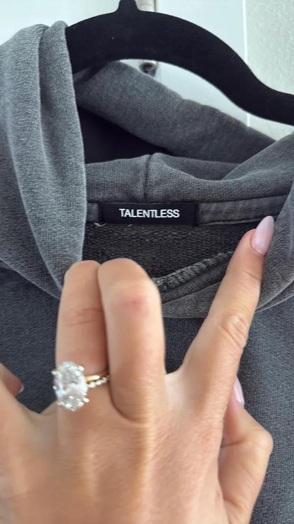 Talentless Hoodie Circle Logo - Image 3