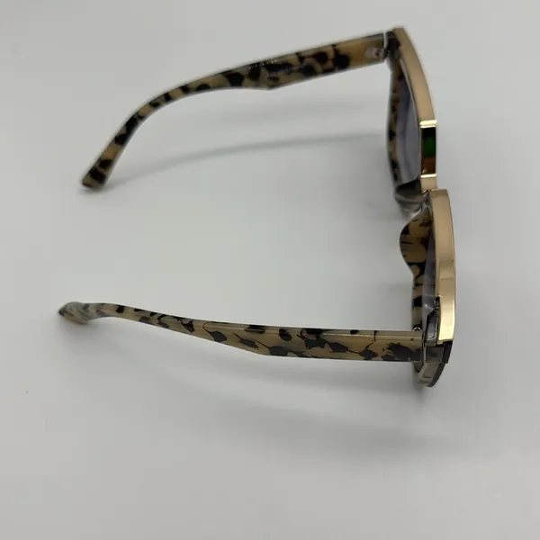 ISLANDR Sunglasses. Stylish Tan and black print with gold trim on the top. - Image 3