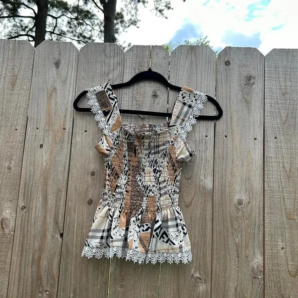 Y2k newspaper‎ print stretchy top size small Spring summer date romantic - Image 6