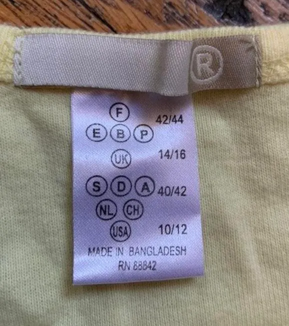 Boutique Yellow basic crew neck t-shirt - Image 3