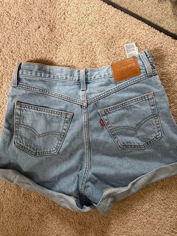 80s Levi’s Mom Shorts - Image 2