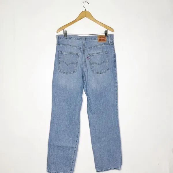 Levi’s ‘94 Baggy Women’s Distressed Denim Jeans Size 31 / 12 - Image 2