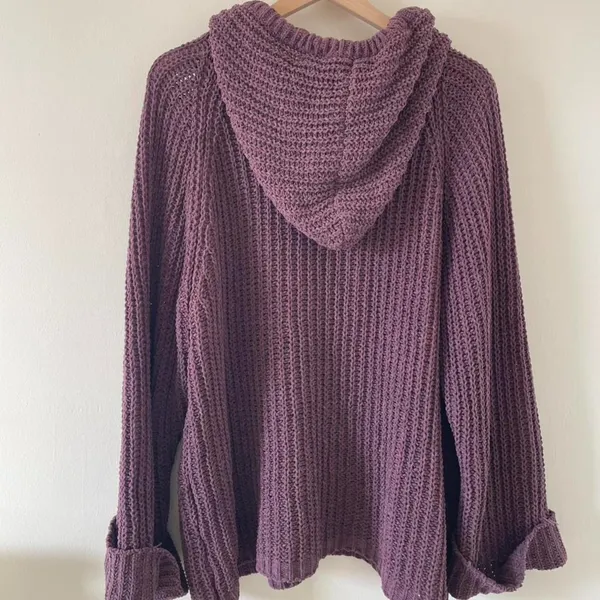 Oversized Chunky Purple Knit Hoodie Size M - Image 3