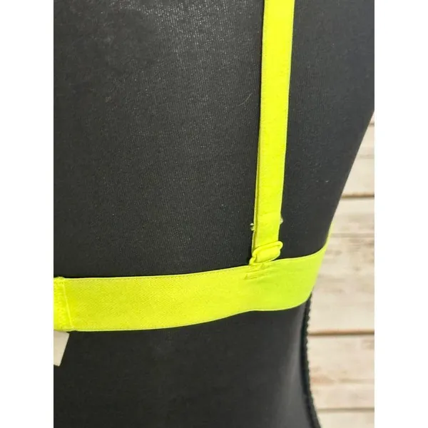 PINK Victoria's Secret mint green/neon yellow lace triangle bralette Size Medium - Image 7