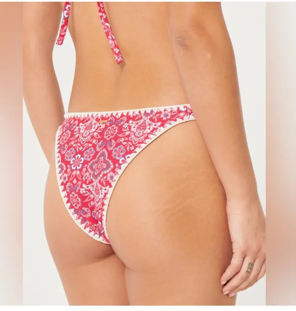 Hollister S RED BANDANA PRINT BIKINI BOTTOMS - Image 4