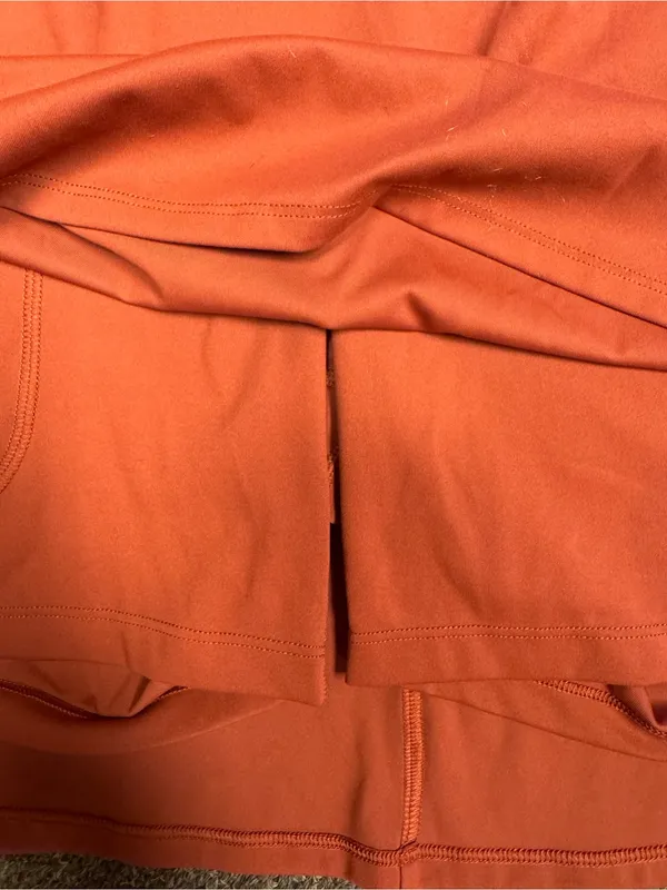 Old Navy StudioSmooth Extra High-Waisted Active Skort - Size Medium Like New - Image 3