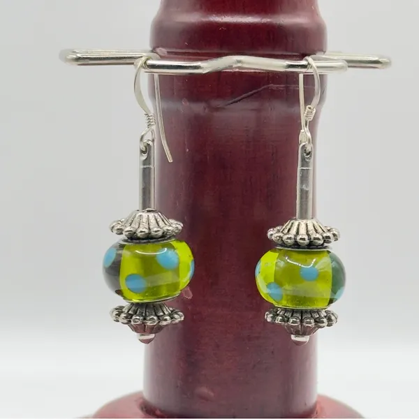Lampwork Green Polka Dot Glass Dangle Earrings Silver Tone - Image 4