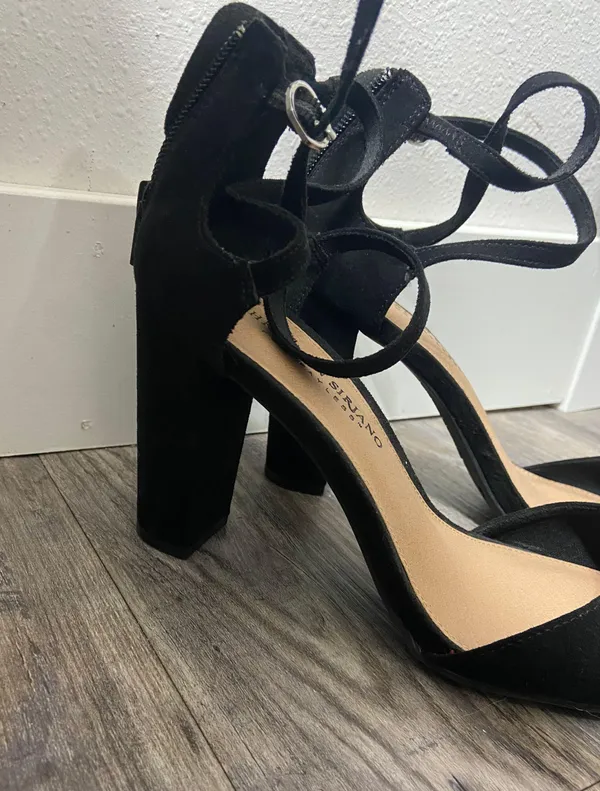 Christian Siriano Black Heels - Image 2