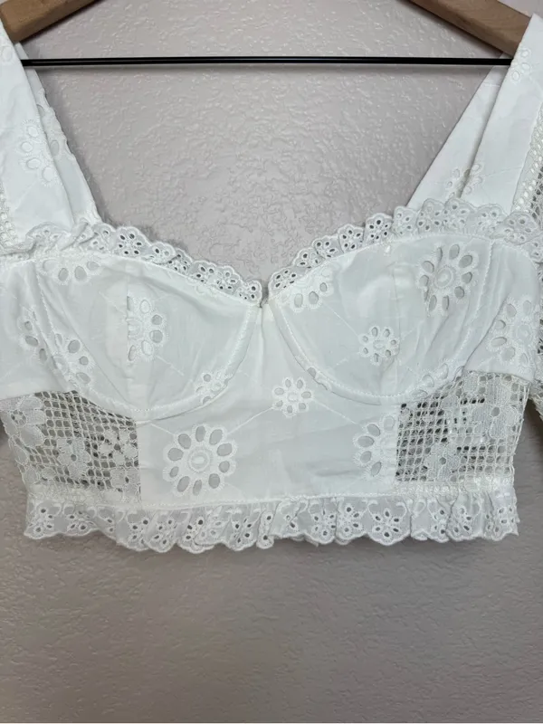 More To Come Kallie Crop Top Eyelet Lace Embroidered White XS $68 Revolve - Image 8