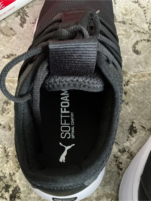 Women’s PUMA athletic sneakers 🖤 - Image 9