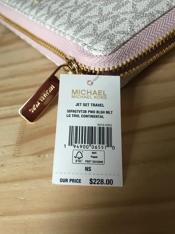 Michael Kors Wallet - Image 3