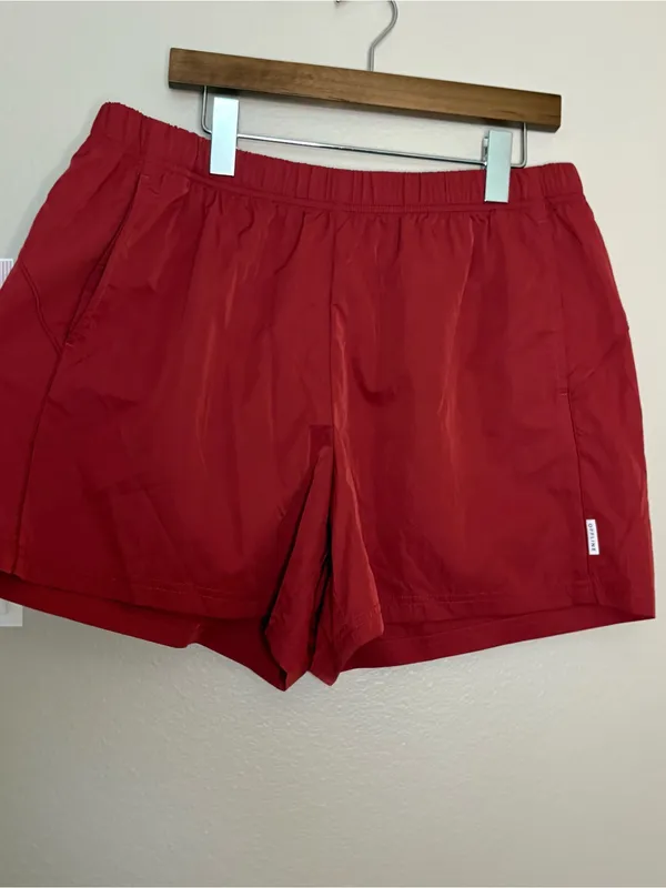 Offline by aerie day off short 5” summer beach sport casual preppy red heritage - Image 2