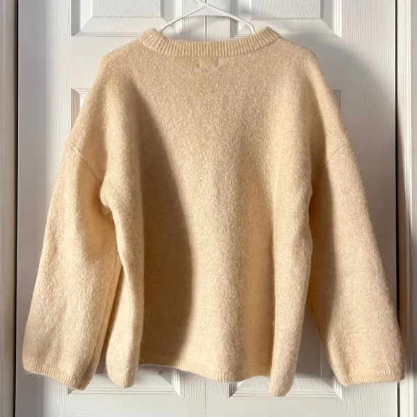 H&M Oversized Mohair Blend Sweater - Image 2
